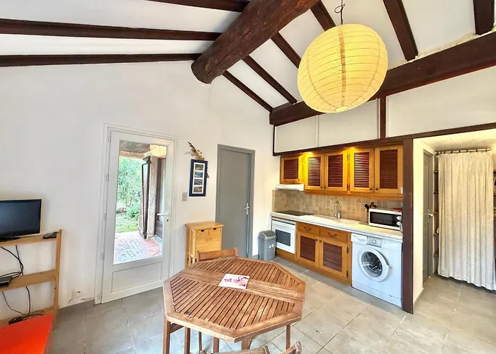 Alando, Santa Giulia