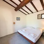 Alando, Santa Giulia